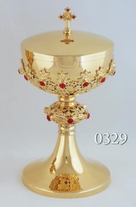 Puszka czerwone kamienie