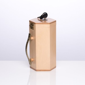 Puszka skarbonka drewniana jasna