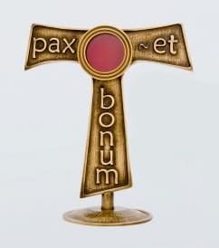 Relikwiarz Tau patynowany