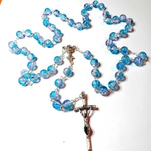 Różaniec szklany niebiesko -różowy