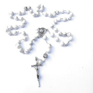 Różaniec  kamień naturalny howit